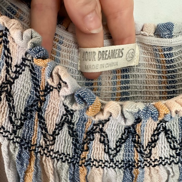 🌟2/$10🌟4our Dreamers Stretch Off the Shoulder Tunic - Picture 3 of 3